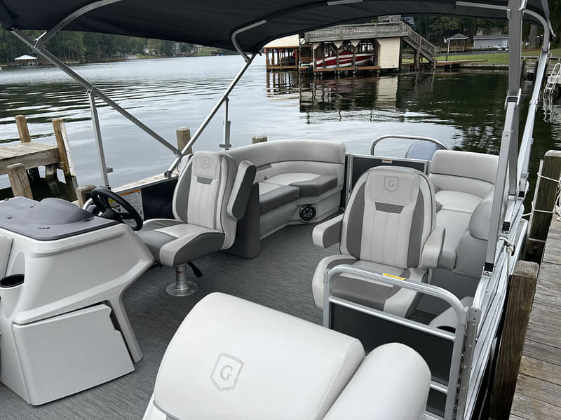 New Godfrey Pontoons Sweetwater 2186 SB Sport Tube 27 in 2023 for sale ...