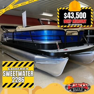 BOATZON | Godfrey Pontoons Sweetwater 2286 SB 2023