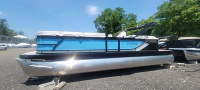 BOATZON | Godfrey Pontoons Sweetwater 2286 SB 2024