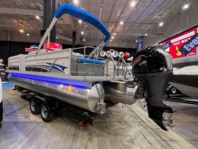 BOATZON | Godfrey Pontoons Sweetwater 2486 SFL Sport Tube 27 in 2022