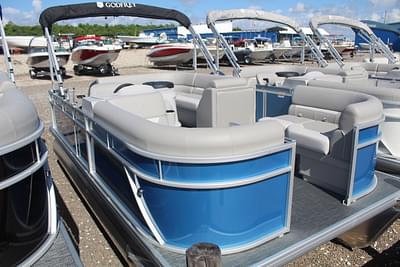 BOATZON | Godfrey Pontoons Xperience 1680 CX 2025