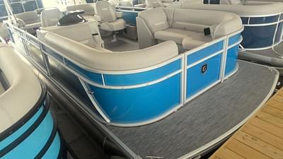 BOATZON | Godfrey Pontoons Xperience 2286 SBX Sport Tube 27 in Package 2024