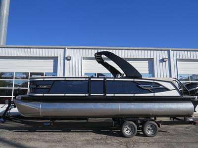 BOATZON | Godfrey Tritoons AquaPatio 255 ULC 2023