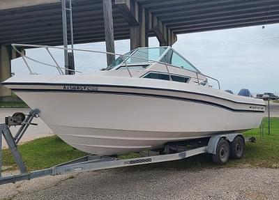 BOATZON | 1988 Grady-White 232 Gulfstream