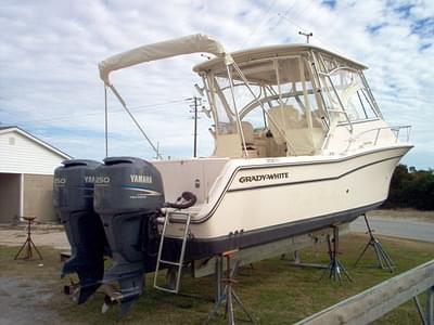 BOATZON | 2007 Grady-White 305 Express