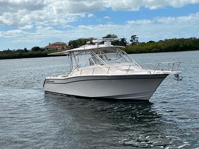 BOATZON | Grady-White 330 Express 2005