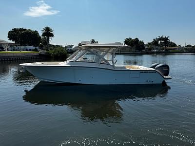 BOATZON | Grady-White Freedom 325 2022