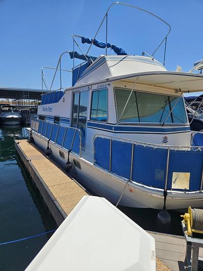 BOATZON | Harbor Master Houseboat 1983