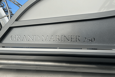 BOATZON | Harris Grand Mariner 250 2024