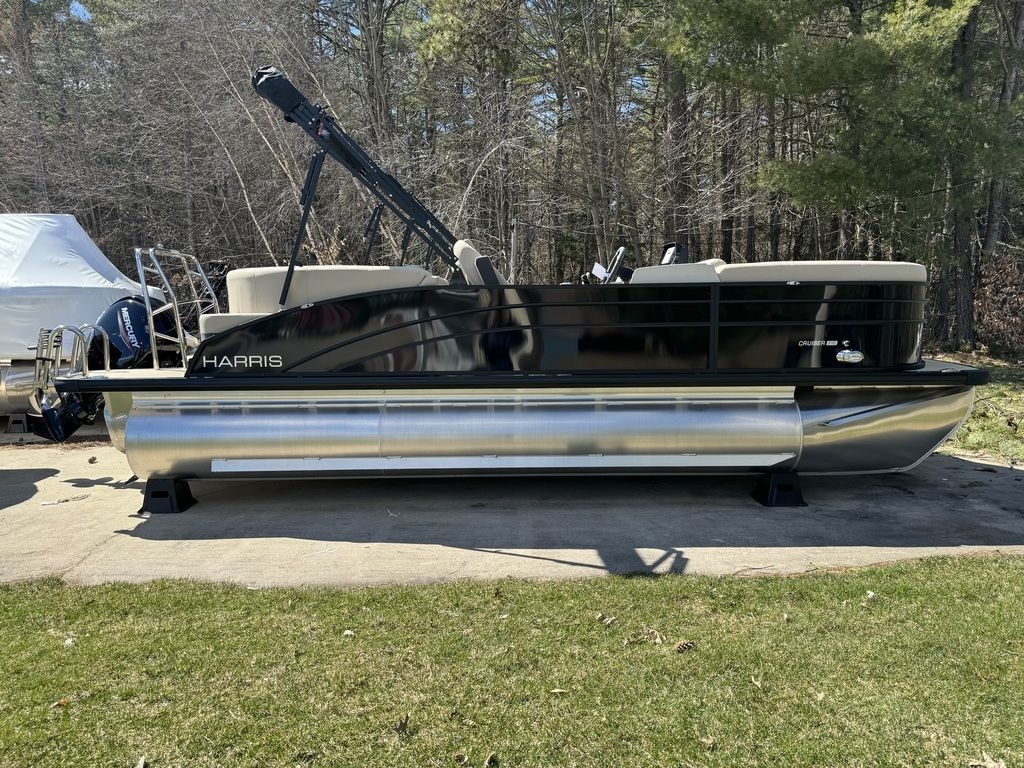 2024 Harris Cruiser 210 - Sold Boat