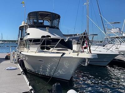 BOATZON | Hatteras 40 Motor Yacht 1991