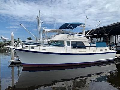 BOATZON | Hatteras 42 LRC 1977