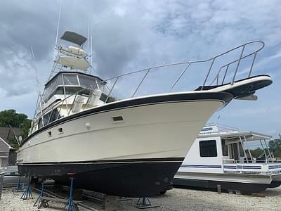 BOATZON | Hatteras 48 Convertible 1988