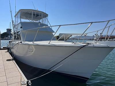 BOATZON | Hatteras 52 Convertible 1988