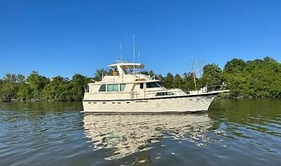 BOATZON | Hatteras 53 Extended Deckhouse Motor Yacht 1984