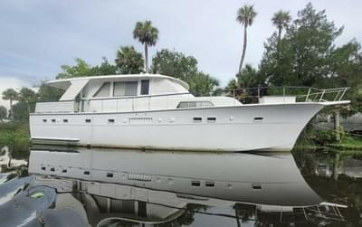 BOATZON | Hatteras 53 Motor Yacht 1974