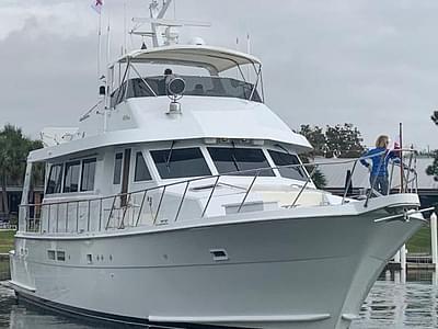 BOATZON | Hatteras 67 Cockpit Motor Yacht 1993