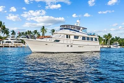 BOATZON | Hatteras 70 Motor Yacht 1989