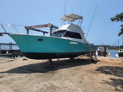 BOATZON | Hatteras Convertible 1973