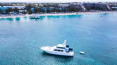 BOATZON | Hatteras Flybridge 2000