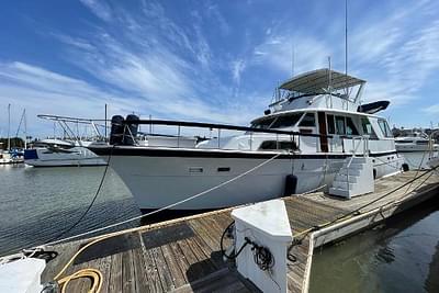 BOATZON | Hatteras Yacht Fisher 1976