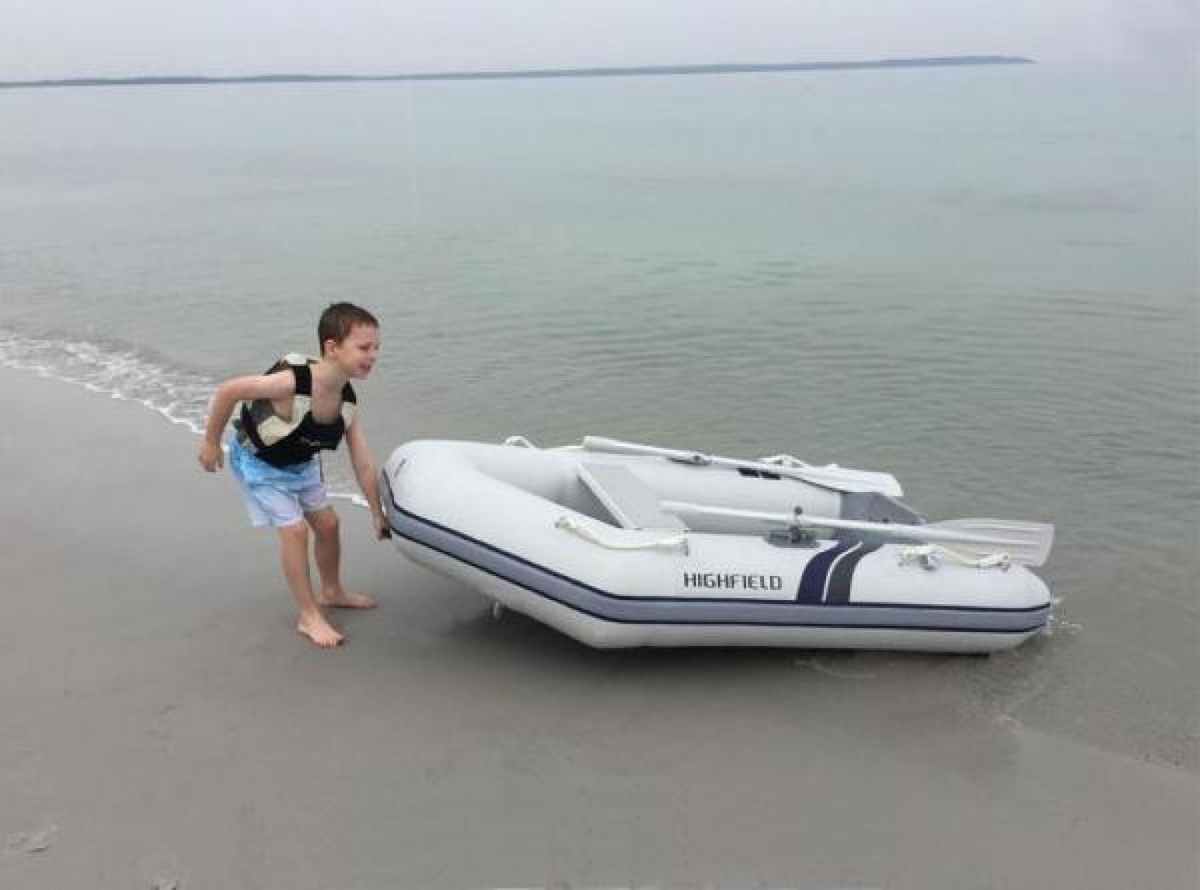 2022 Highfield RU320 - Sold Boat