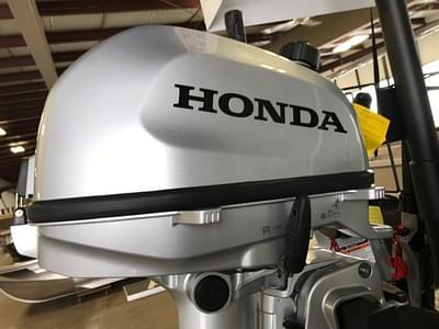 BOATZON | Honda Marine 5HP Outboard Tiller 2024