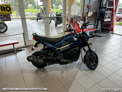 BOATZON | Honda® Navi Blue Metallic 2024