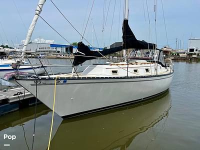 BOATZON | Hunter 37 Cherubini