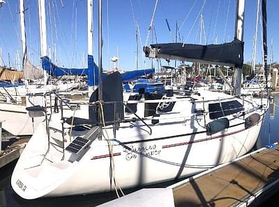 BOATZON | Hunter Vision 32 1990 BOATZON | Hunter Vision 32 1990
