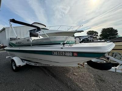 BOATZON | Hurricane Fun Deck 196 1998 BOATZON | Hurricane Fun Deck 196 1998