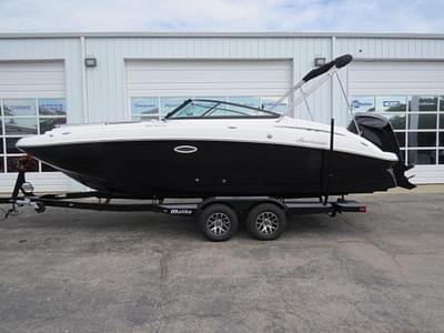 BOATZON | Hurricane SunDeck 2400 OB 2023