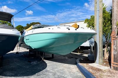 BOATZON | Hurricane SunDeck 2400 OB 2024