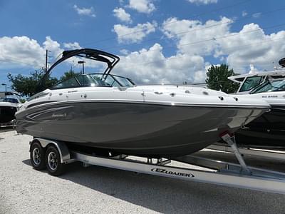 BOATZON | Hurricane SunDeck 2400 OB 2024