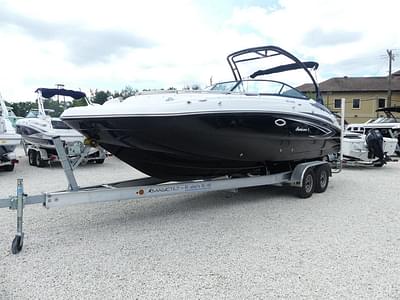 BOATZON | Hurricane SunDeck 2400 OB 2025