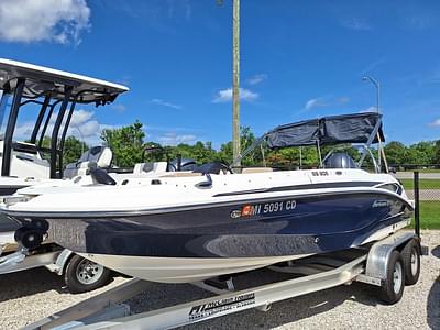 BOATZON | Hurricane SunDeck Sport 205 OB 2022