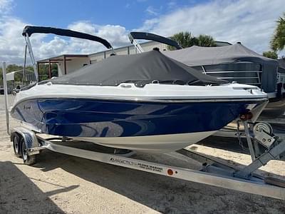 BOATZON | Hurricane SunDeck Sport 205 OB 2024