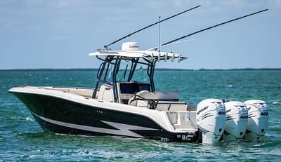 BOATZON | Hydra-Sports 3400 CC 2012