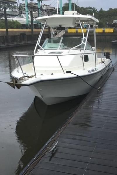 BOATZON | 2002 Hydra-Sports WA 230