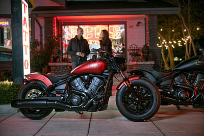 BOATZON | Indian Motorcycle® Scout Bobber Limited Sunset Red Smoke 2025