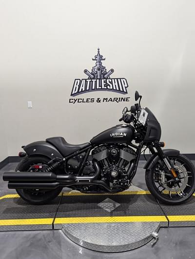 BOATZON | Indian Motorcycle® SPORT CHIEF BLACK SMOKE 49ST N24DSDBHAH 2024