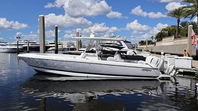 BOATZON | Intrepid 327 Center Console 2016