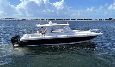 BOATZON | Intrepid 390 Sport Yacht 2009