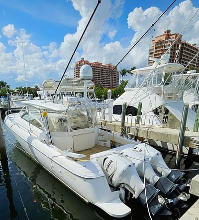 BOATZON | Intrepid 430 Sport Yacht 2009