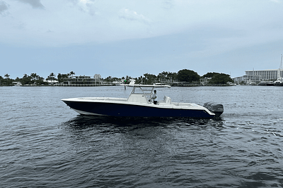 BOATZON | Invincible 36 CENTER CONSOLE 2018