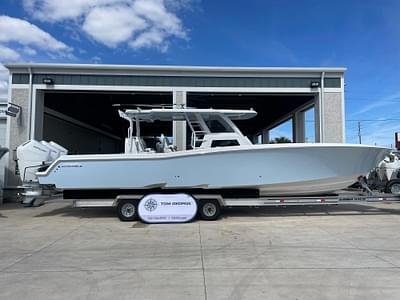 BOATZON | Invincible 43 Open Fisherman 2024