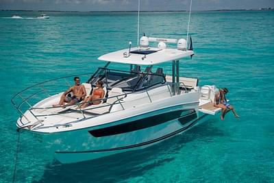 BOATZON | Jeanneau Leader 125 WA 2022