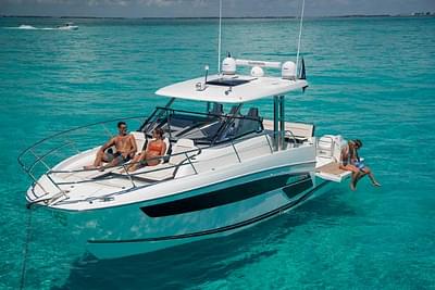 BOATZON | Jeanneau Leader 125 WA 2023