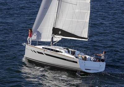 BOATZON | Jeanneau Sun Odyssey 349 2023