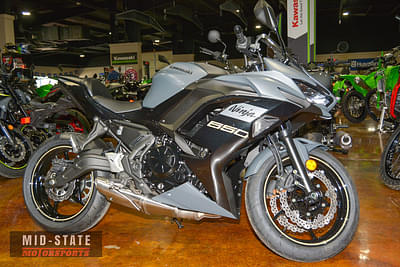 BOATZON | Kawasaki Ninja 650 Metallic Matte Dark GrayMetallic Spark Black 2024